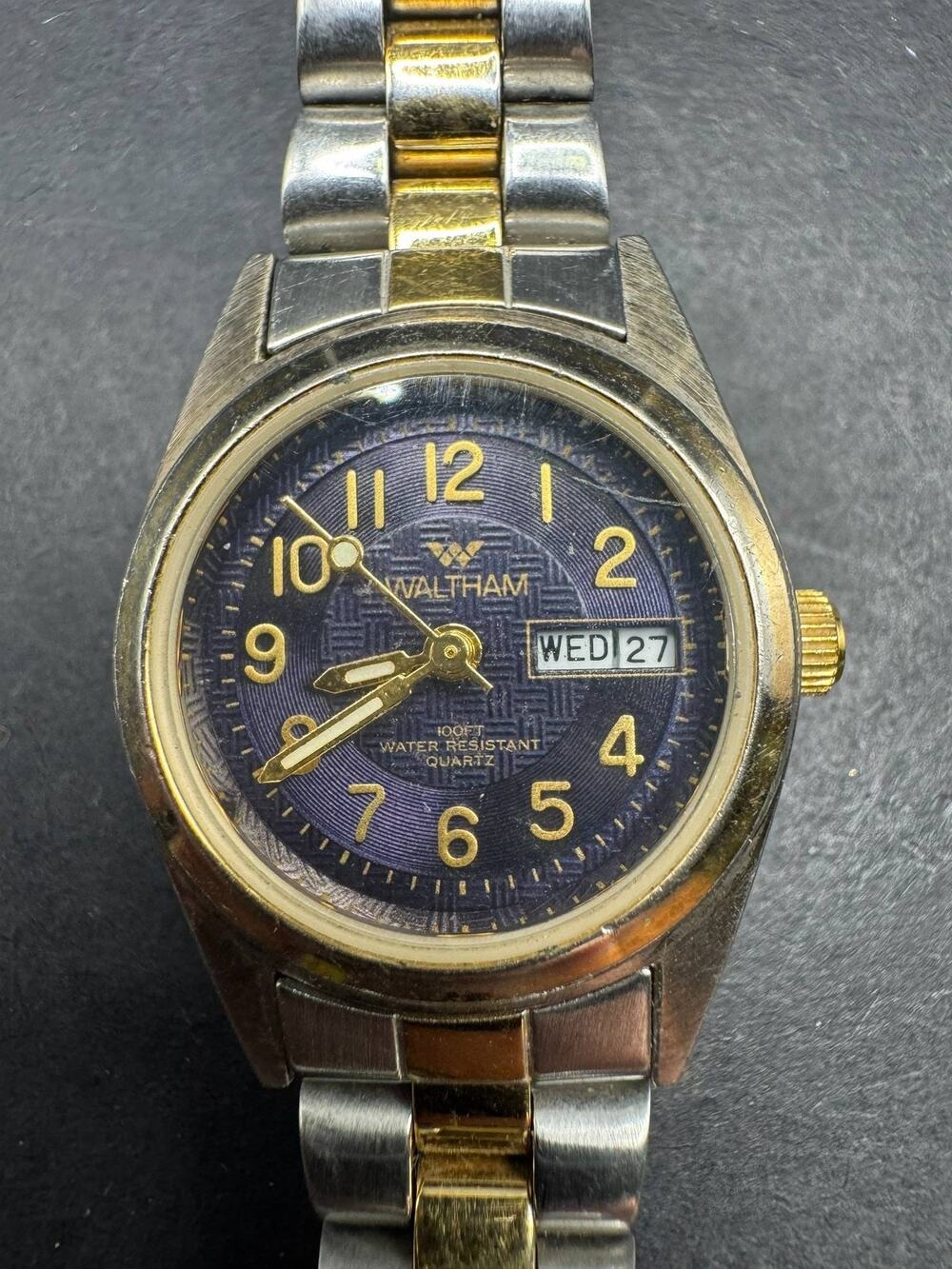 Waltham WK041 Two Tone Quartz Wristwatch Gold Silver Metal Band Day Date Dial